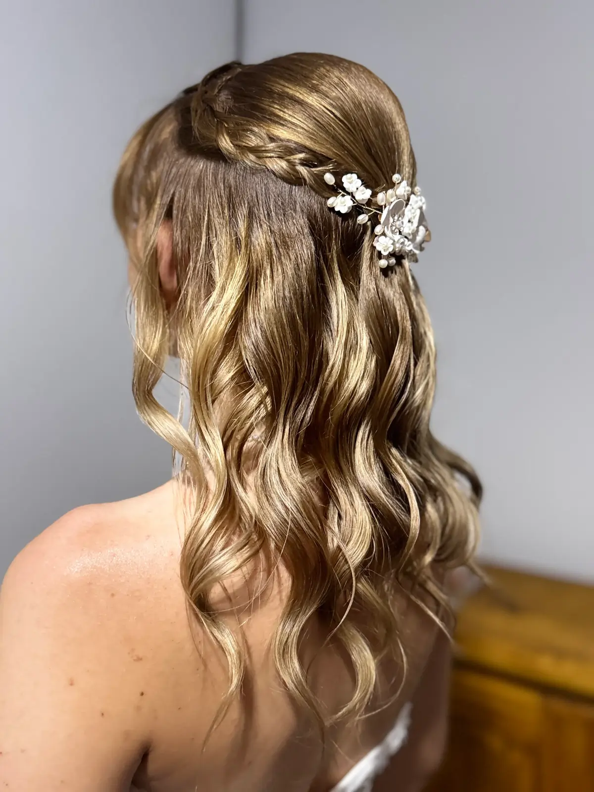 Semirecogido de Novia Pulido — Novias